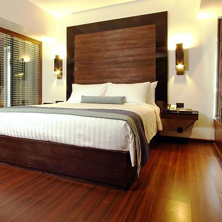 Svenska Design Hotel, Electronic City, Bangalore Kammasandra Extérieur photo