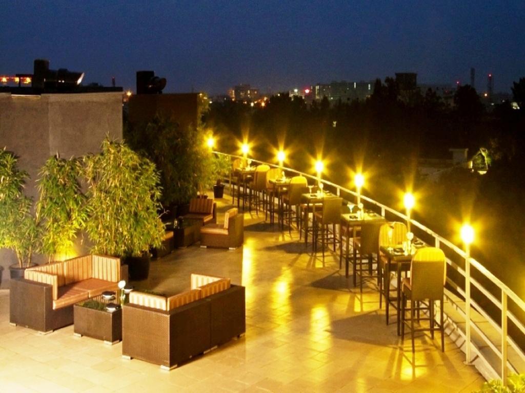 Svenska Design Hotel, Electronic City, Bangalore Kammasandra Extérieur photo