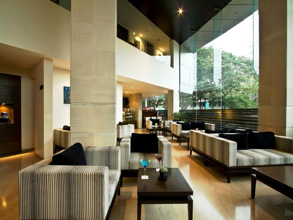 Svenska Design Hotel, Electronic City, Bangalore Kammasandra Extérieur photo